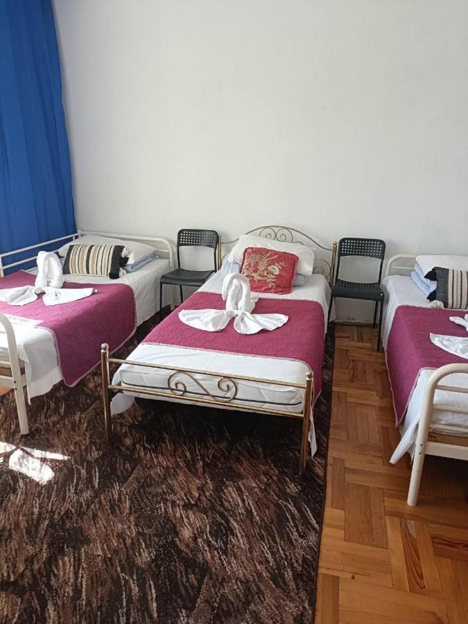 Hostel Познан Екстериор снимка