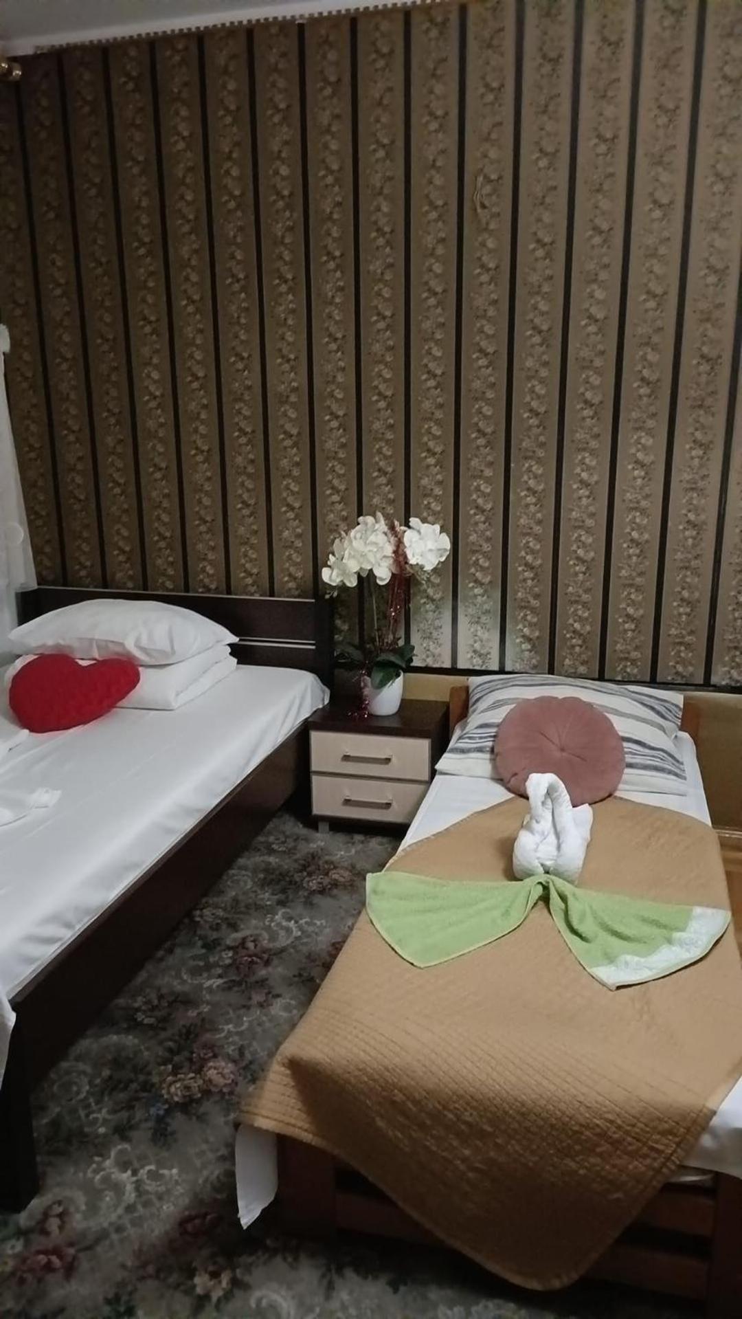 Hostel Познан Екстериор снимка