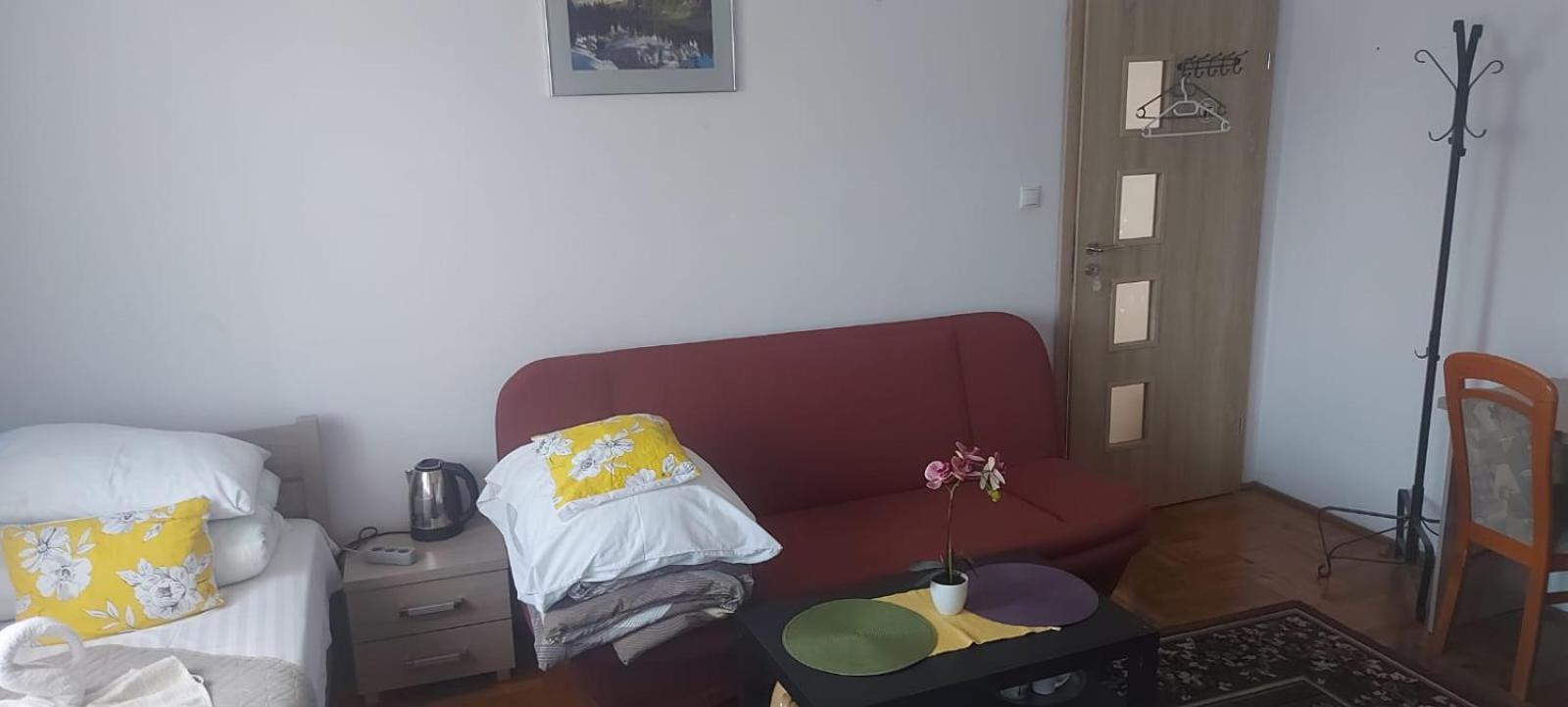 Hostel Познан Екстериор снимка