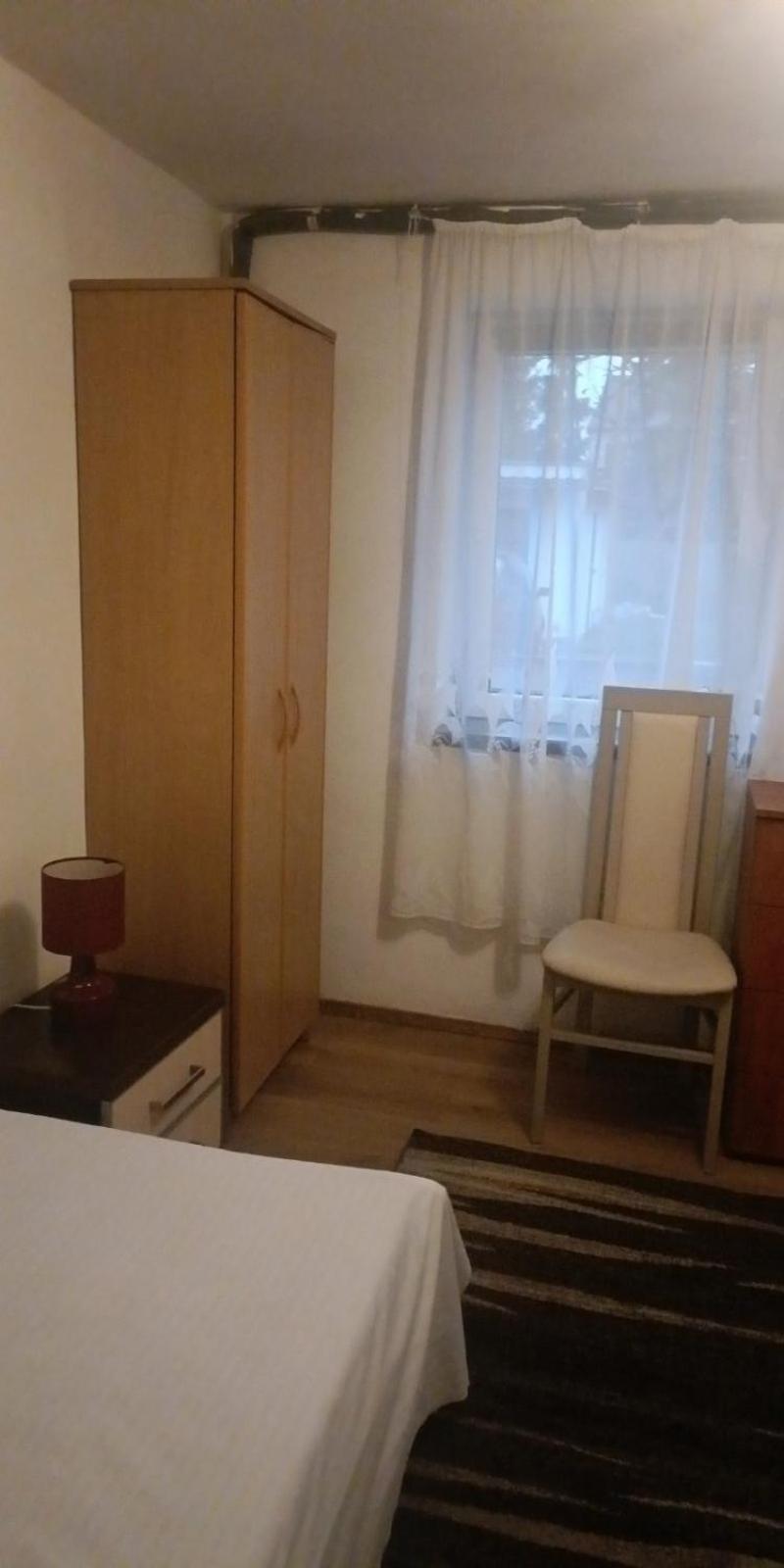Hostel Познан Екстериор снимка